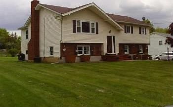 2nd image of 7 Crabapple Ln