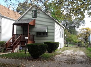 215 S 11th Ave, Maywood, IL 60153