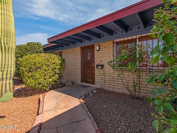 2nd image of 9460 E Pikes Peak Dr