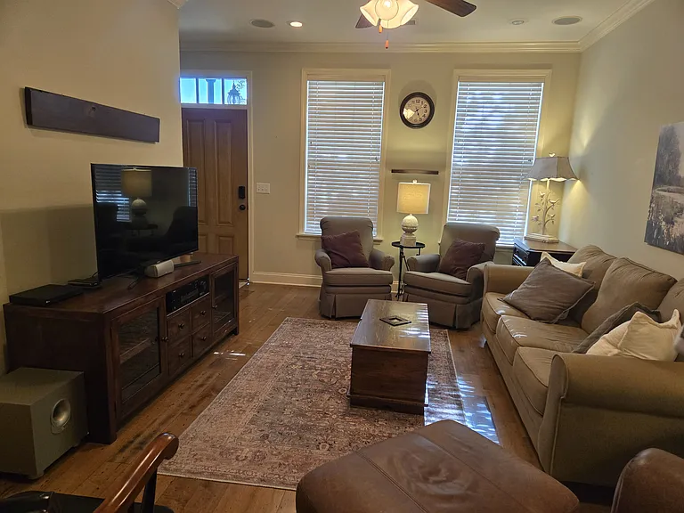 2206 Anderson Rd #1702 — Photo 3