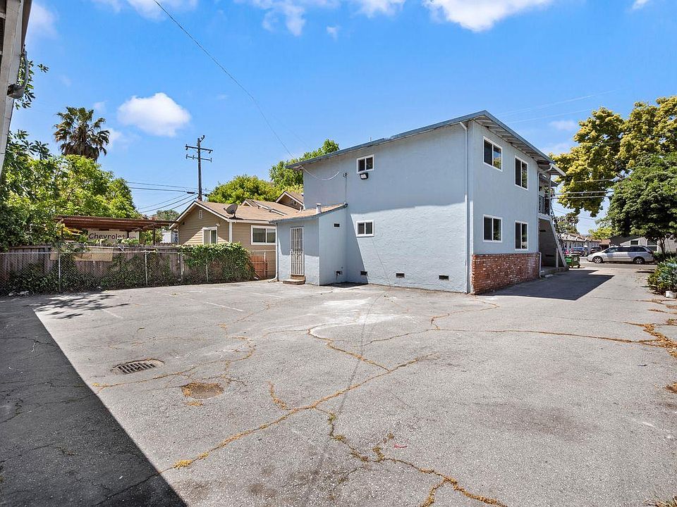 2nd image of 470 S Buena Vista Ave