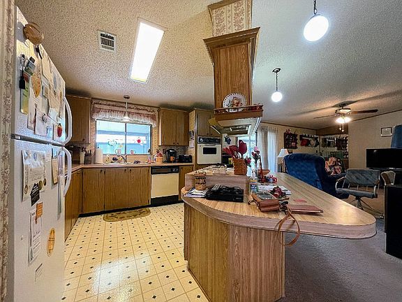 5th image of 14226 Royal Tara Dr #822