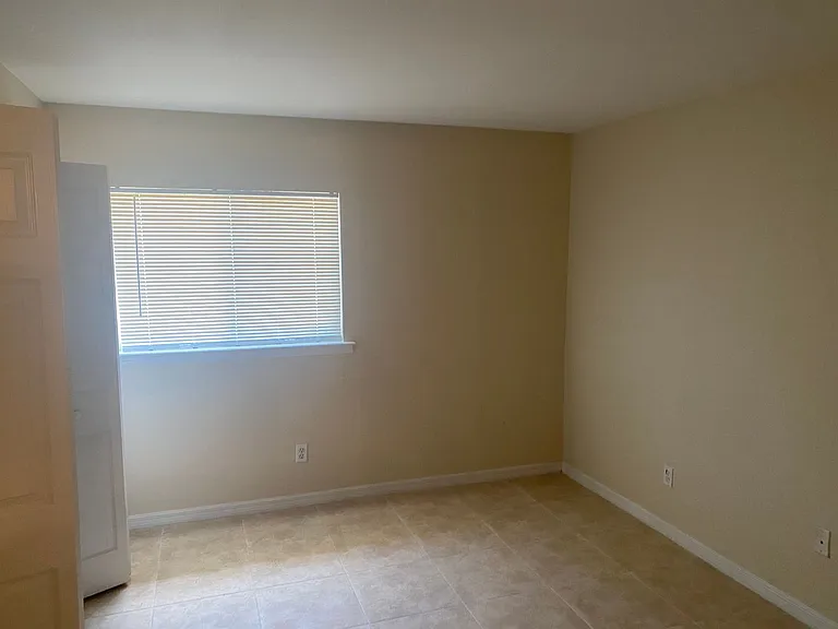 133 Meadow Rd #135 — Photo 8