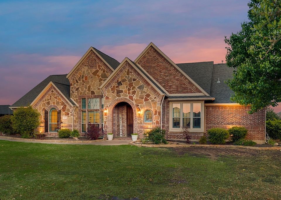 1st image of 18176 Langford Ln