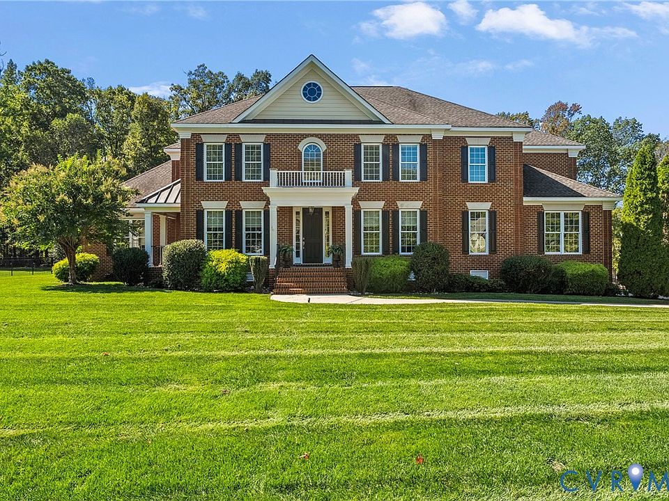 1st image of 14019 Royal Crest Ct