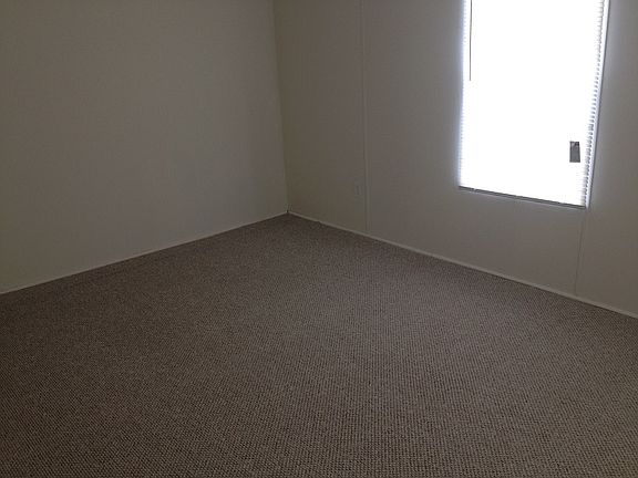 New carpet throughout