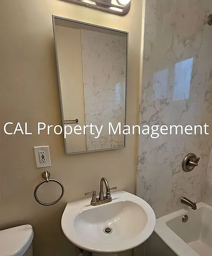 918 Illinois Ave #8 — Photo 4