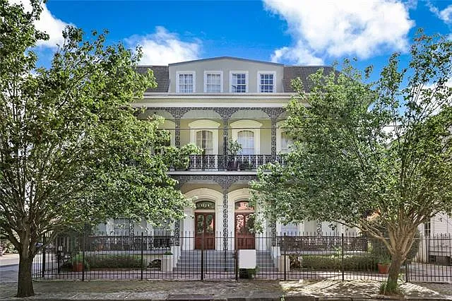 1329 Saint Andrew St #1