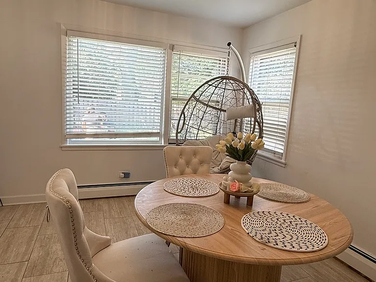 2308 Oakton St #1 — Photo 7