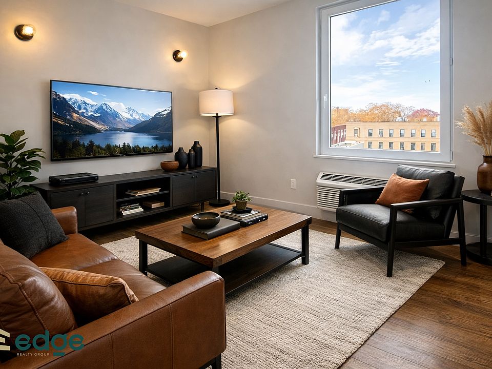 1st image of 499 Concord Ave #2C
