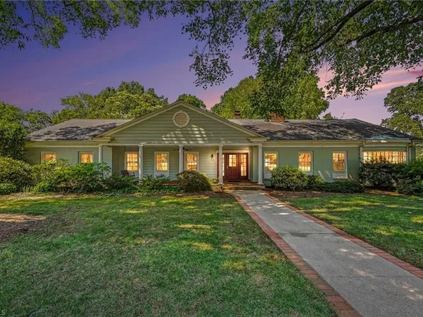 400 Maegeo Dr, Lexington, NC 27292