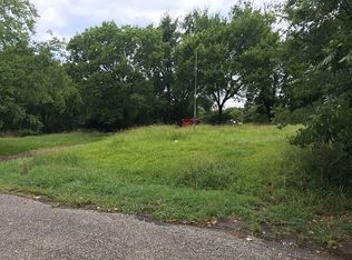 101 S Main St, Bonham, TX 75418
