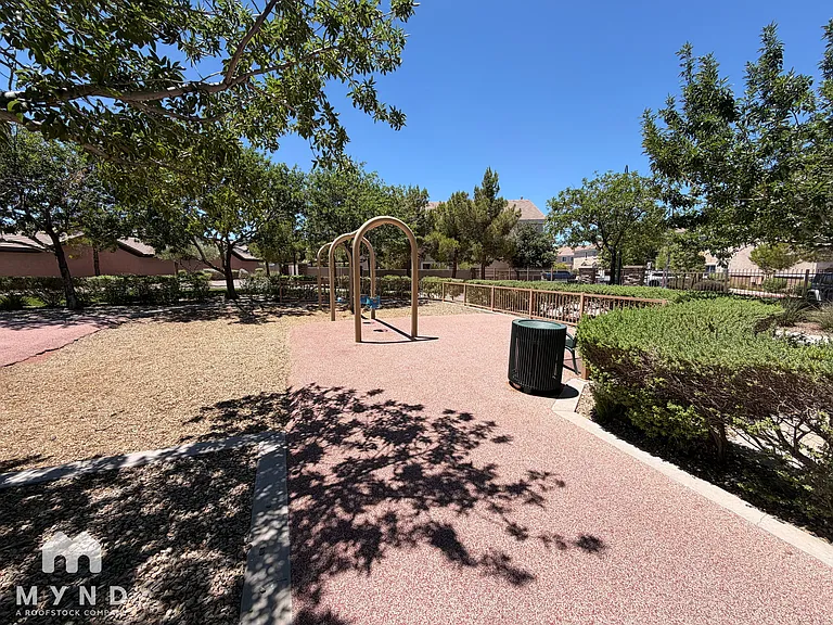 45 Maleena Mesa St #725 — Photo 23