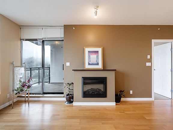 5th image of 400 Capilano Rd #1701