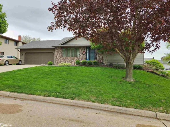 1308 Washington St, Tama, IA 52339