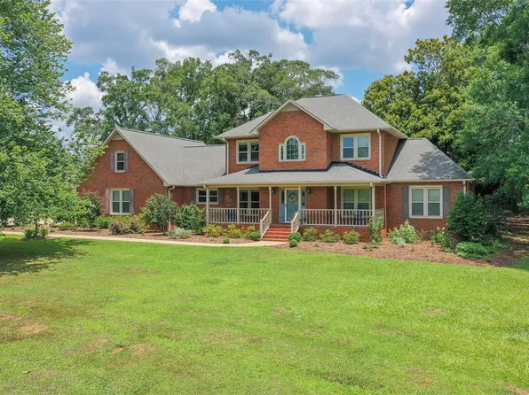 108 Rustic Ln, Anderson, SC 29621