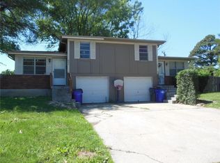 801 S Grant Ter, Olathe, KS 66061