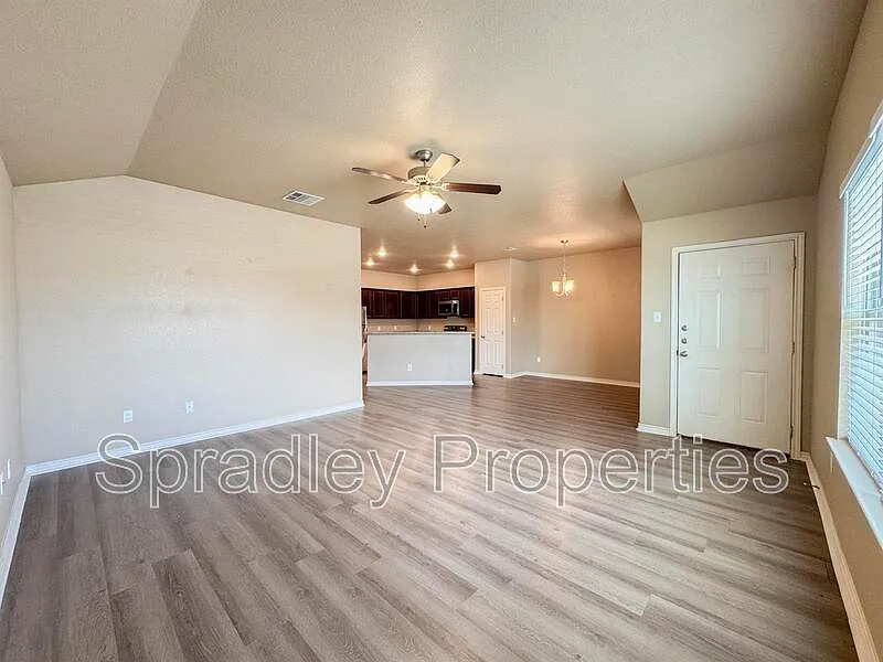 Southwest Hills — Photo 2