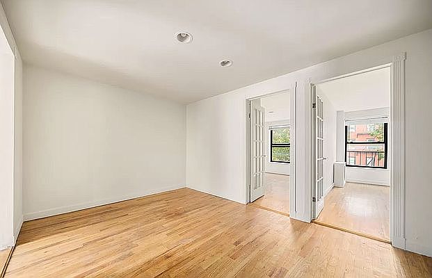 1st image of 135 Atlantic Ave APT 6