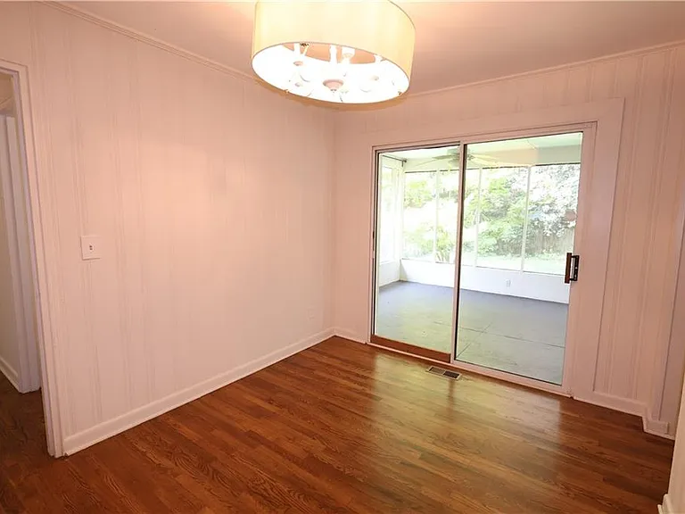 2994 Judylyn Dr — Photo 5