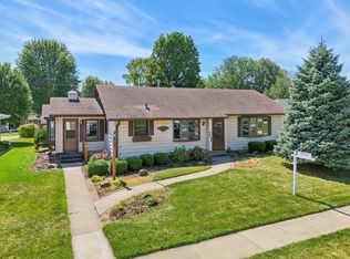 106 6th St, Waunakee, WI 53597