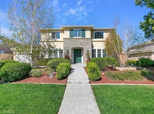 8379 Queen Anne Ln, Riverside, CA 92508