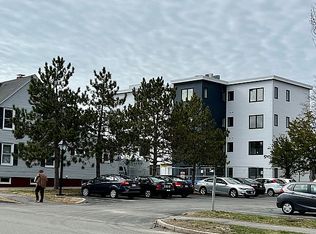 128R North St #5, Portland, ME 04101