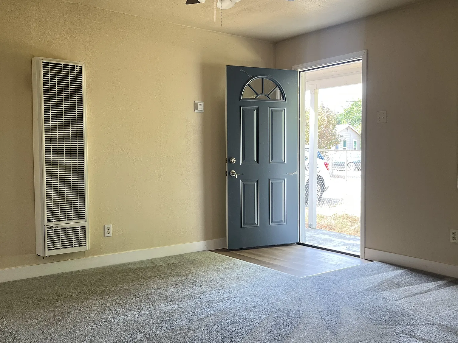 5553 Feather River Blvd. - 5553Feather River Blvd. #A — Photo 4