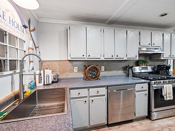 5th image of 238 Shelton Dr