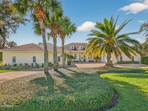 2nd image of 7 CAPRI Court