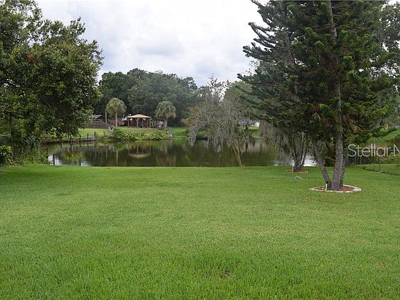 2nd image of 3801 Southview Dr