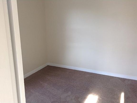 2nd image of 3032 Welch Ave