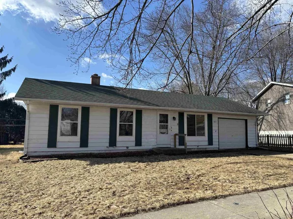 1821 Myra Avenue, Janesville, WI 53548