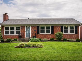 3907 Woodgate Ln, Louisville, KY 40220