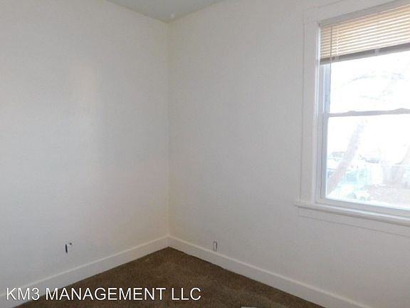 4th image of 2922 N 24th Pl #110