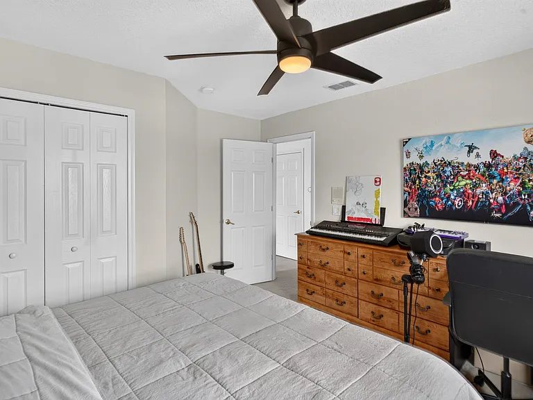515 Corvina Dr — Photo 25