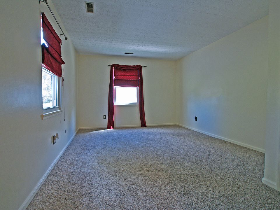 2nd image of 2538 Home Acre Dr