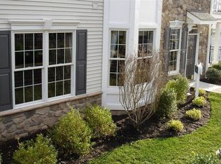 122 Cobble St, Clifton, NJ 07013