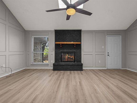 4th image of 2709 Typhon Dr