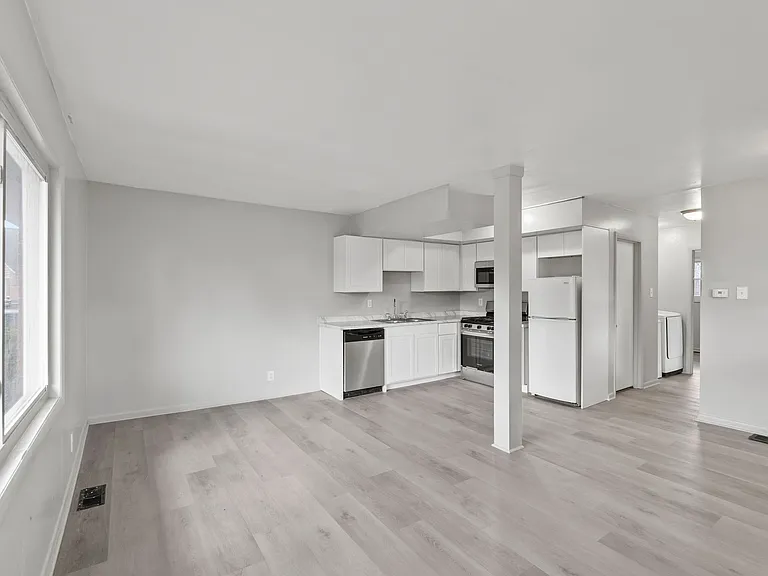 141 Delmont Dr #141 — Photo 2