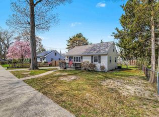 140 Pennsylvania Ave, Absecon, NJ 08201