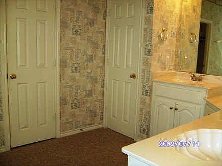 4th image of 2801 Pheasant Run