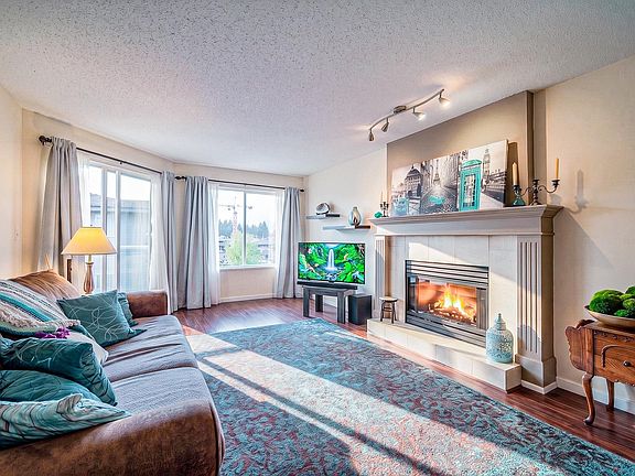 3rd image of 1167 Pipeline Rd #305