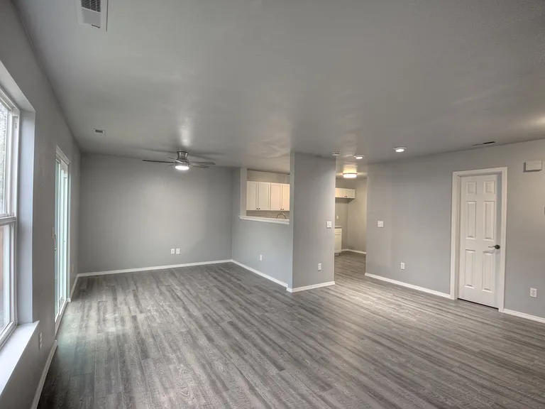 4043 Wonderwood Ln SE — Photo 23