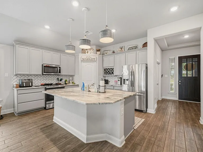 5338 Regal Gem Ln — Photo 4