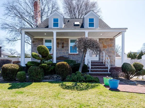 3219 Nantucket Lane, Oceanside, NY 11572