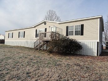 1st image of 315 Trinity Ln