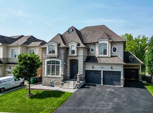 28 Elbern Markell Dr W, Brampton, ON L6X2X5