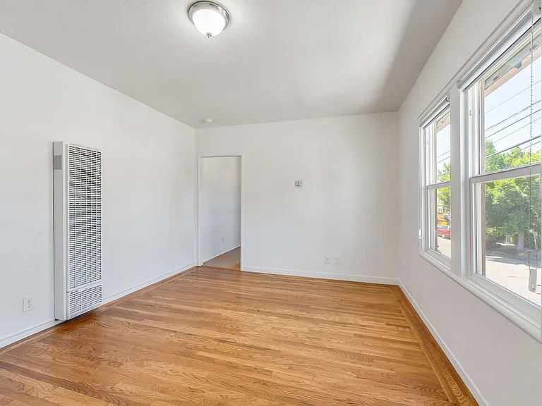 2339 Adeline St #2339 — Photo 6