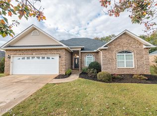 214 Rainsong Trl, Perry, GA 31069